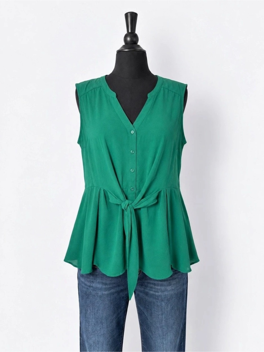 Torrid Green Sleeveless Blouse Size 2 Like New